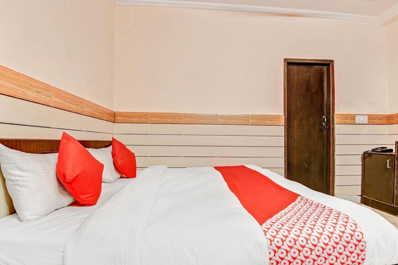 Oyo Park View Guest House Near Edm Mall New Delhi Eksteriør bilde